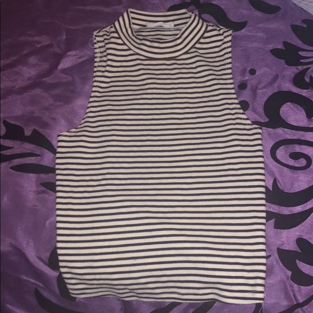 Halter top black and white stripe pattern